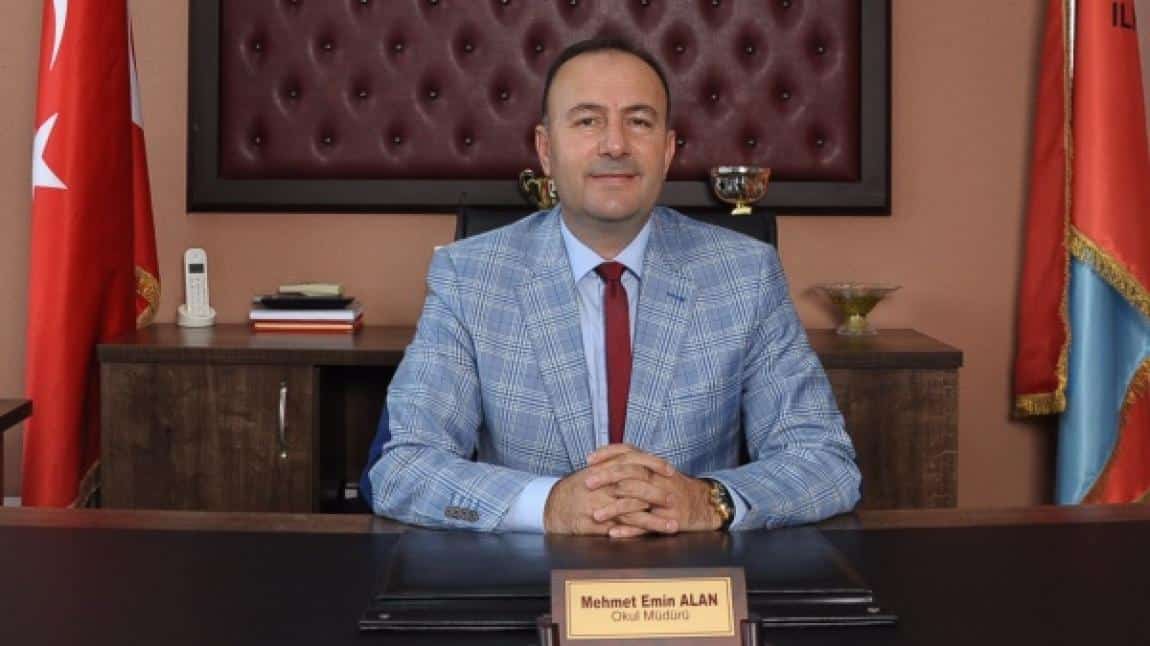Mehmet Emin - Okul Müdürü